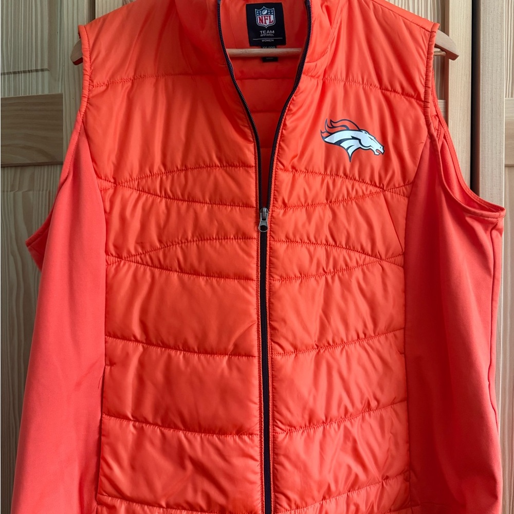 SOLD NWOT NFL Team Apparel Denver Bronco’s Women's Orange Vest